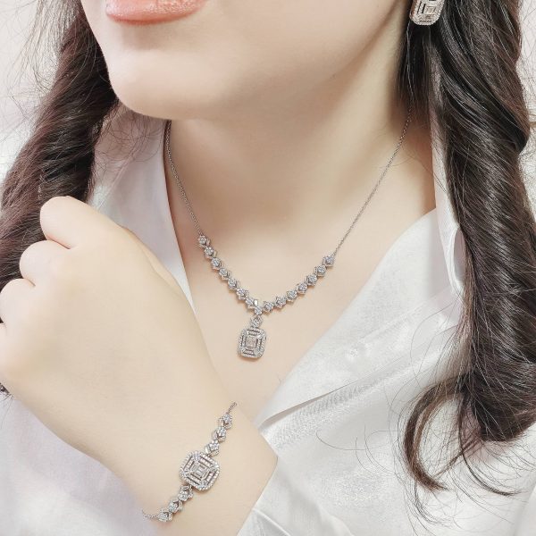 سرویس نقره برندا