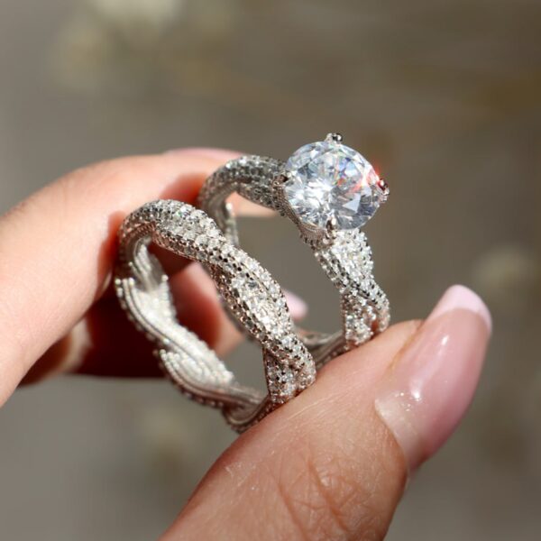 حلقه پشت حلقه نانسی