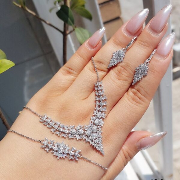 سرویس نقره آستاره
